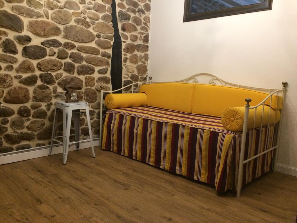 Posada Real La Montanesa Corrales De Buelna Bagian luar foto